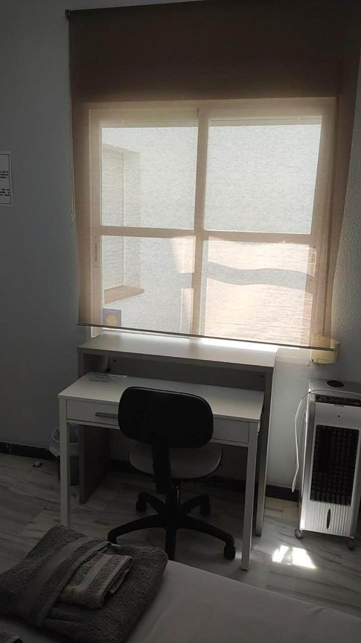 Habitacion Doble Con Bano Privado En Casa Clara コルドバ エクステリア 写真